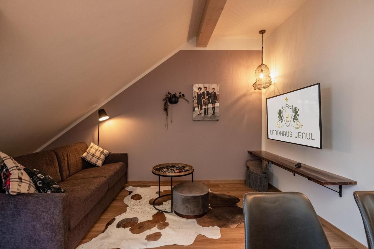 Апартаменты Landhaus Jenul Трёполах Экстерьер фото